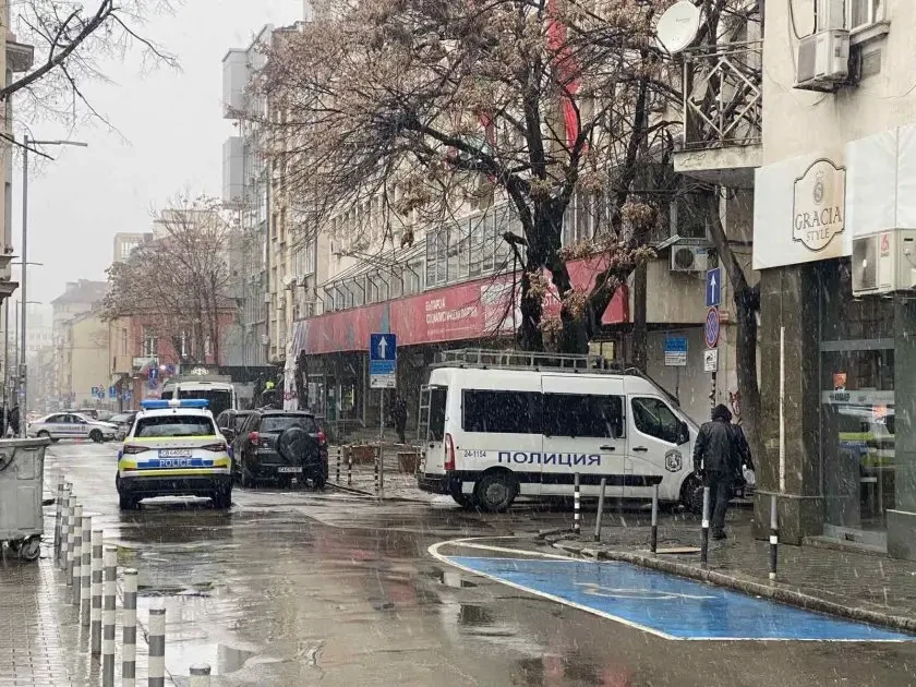 МВР с последна информация след евакуацията в централата на БСП 