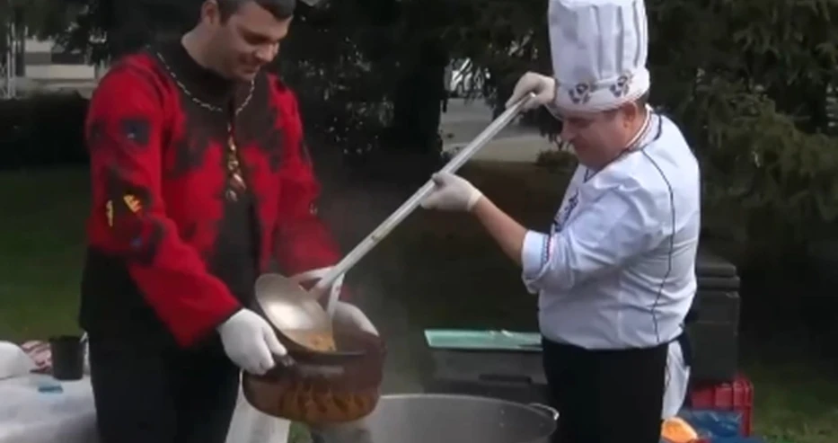 Бомба рецепта на Иван Звездев взриви Димитровград ВИДЕО 