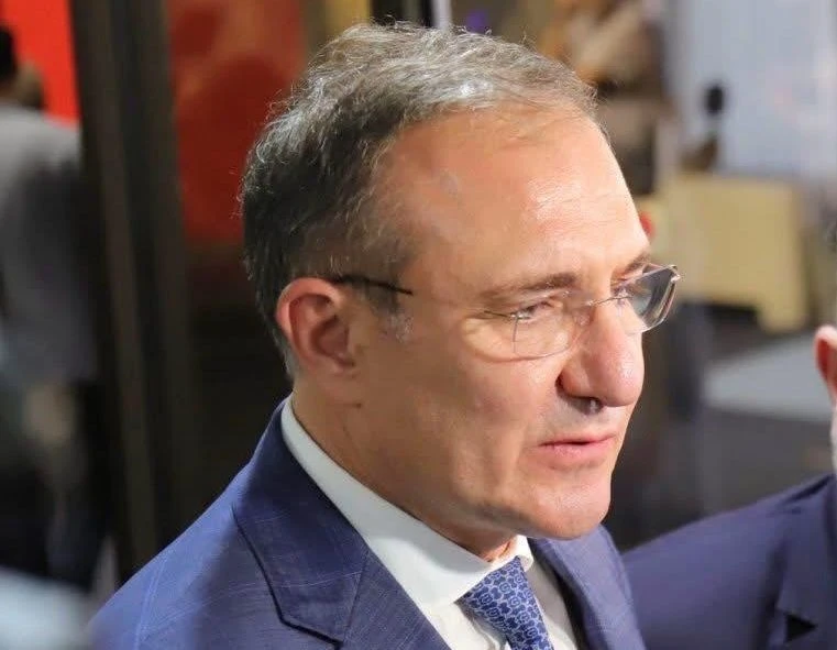 Борислав Гуцанов: Пълната невъзможност на ЕРП-тата да се справят с проблемите с тока е абсолютно скандална