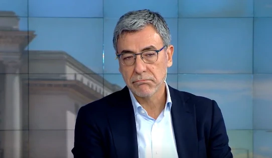 Даниел Вълчев за преговорите за кабинет: Причудливи неща стават