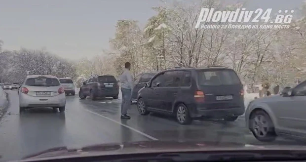 На слизане от хижа "Здравец": Задръстиха движението, за да... ВИДЕО