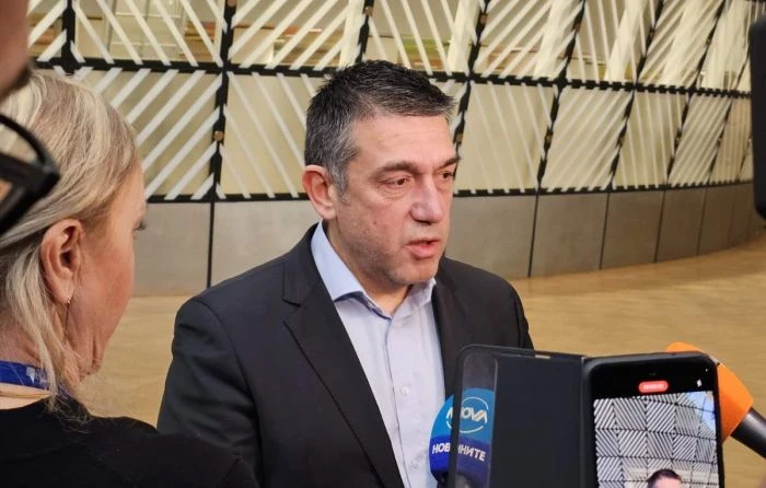 Какво ще минава през шенгенската ни граница? Само трима души знаят...