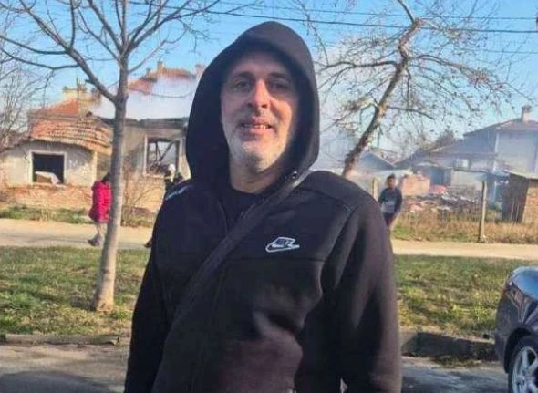 Цяло Камено говори за този мъж, спасил жена и дете от сигурна смърт СНИМКА