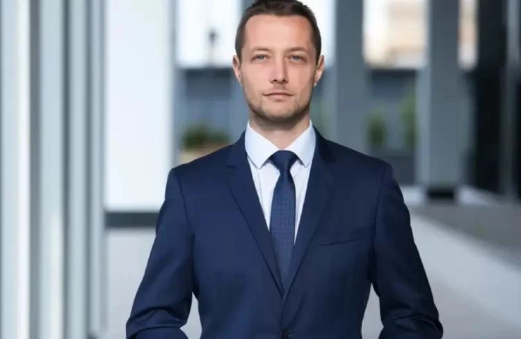 Топ репортер на Нова избяга от телевизията 