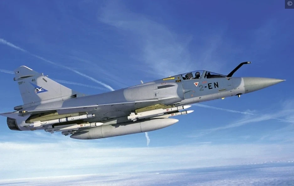 Обратното броене започна: Първите френски изтребители Mirage 2000-5F пристигат в Украйна през...