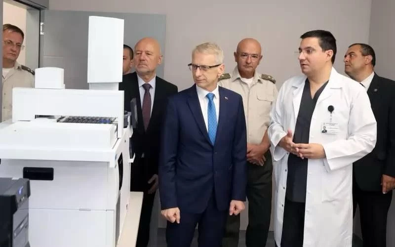 Разкритие на БЛИЦ! Има ли нещо гнило в чистия наркотест на Кирил Петков
