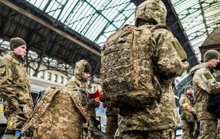Стана ясно колко души е мобилизирала Украйна през 2024 година