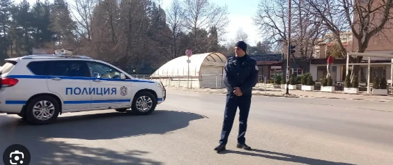 Мъж преби и ограби жена в Градската градина в Дупница