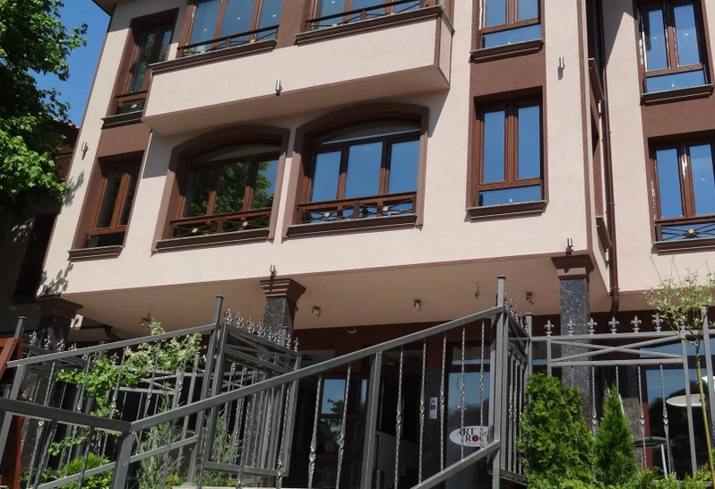 Продават ресторант до Стария град в Пловдив, а цената му е космическа СНИМКИ