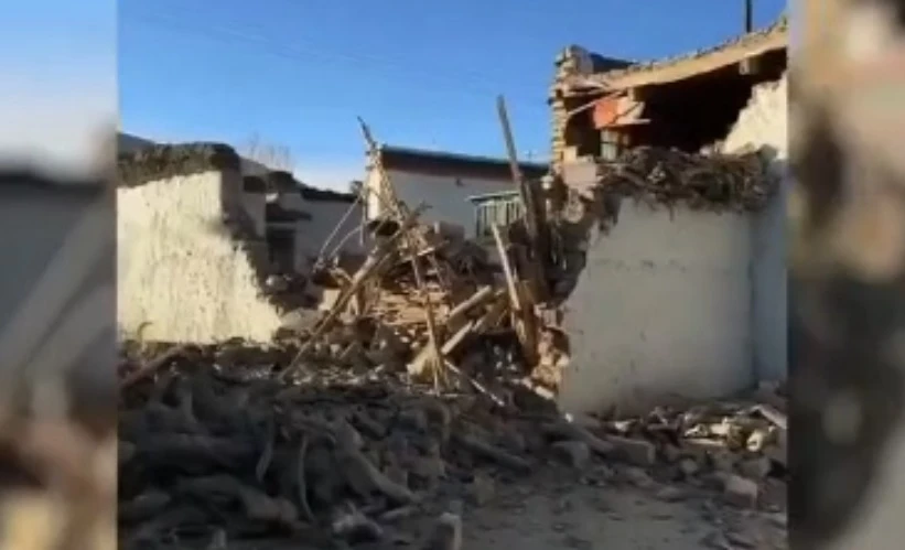 Мощно земетресение разтърси Китай, има загинали ВИДЕО