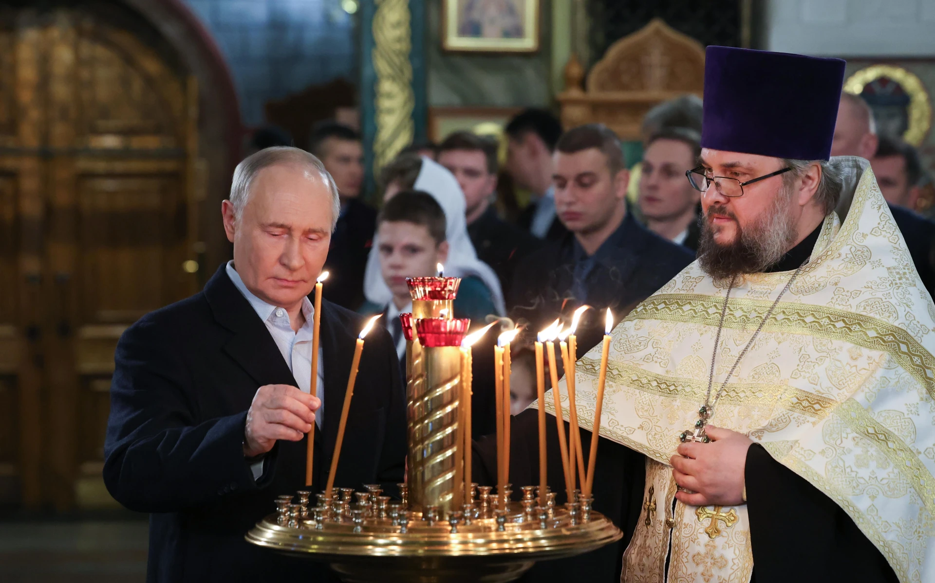 Владимир Путин с пожелание към руснаците за Рождество СНИМКИ