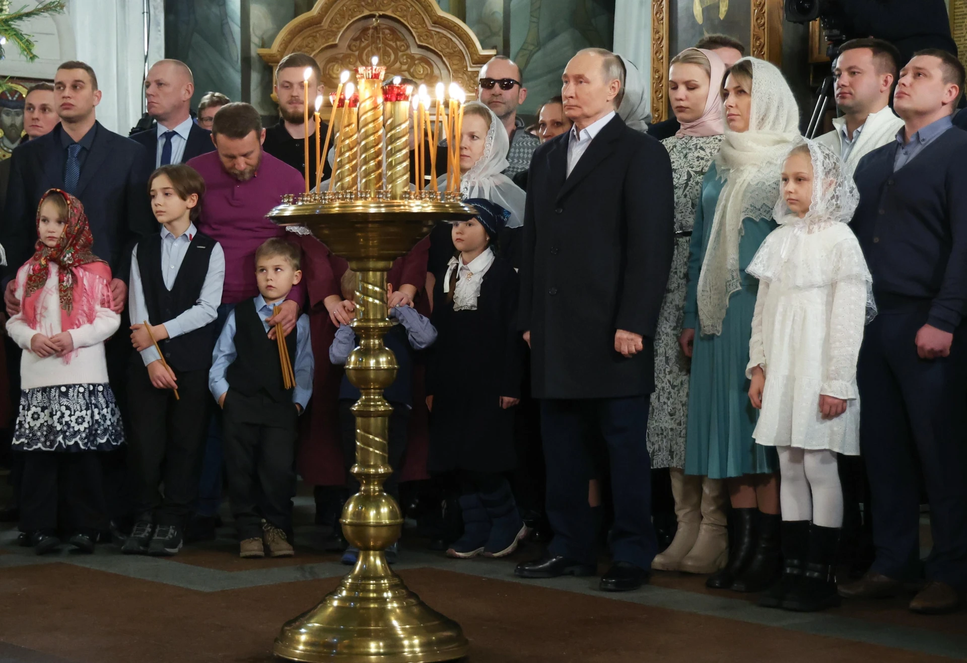 Владимир Путин с пожелание към руснаците за Рождество СНИМКИ