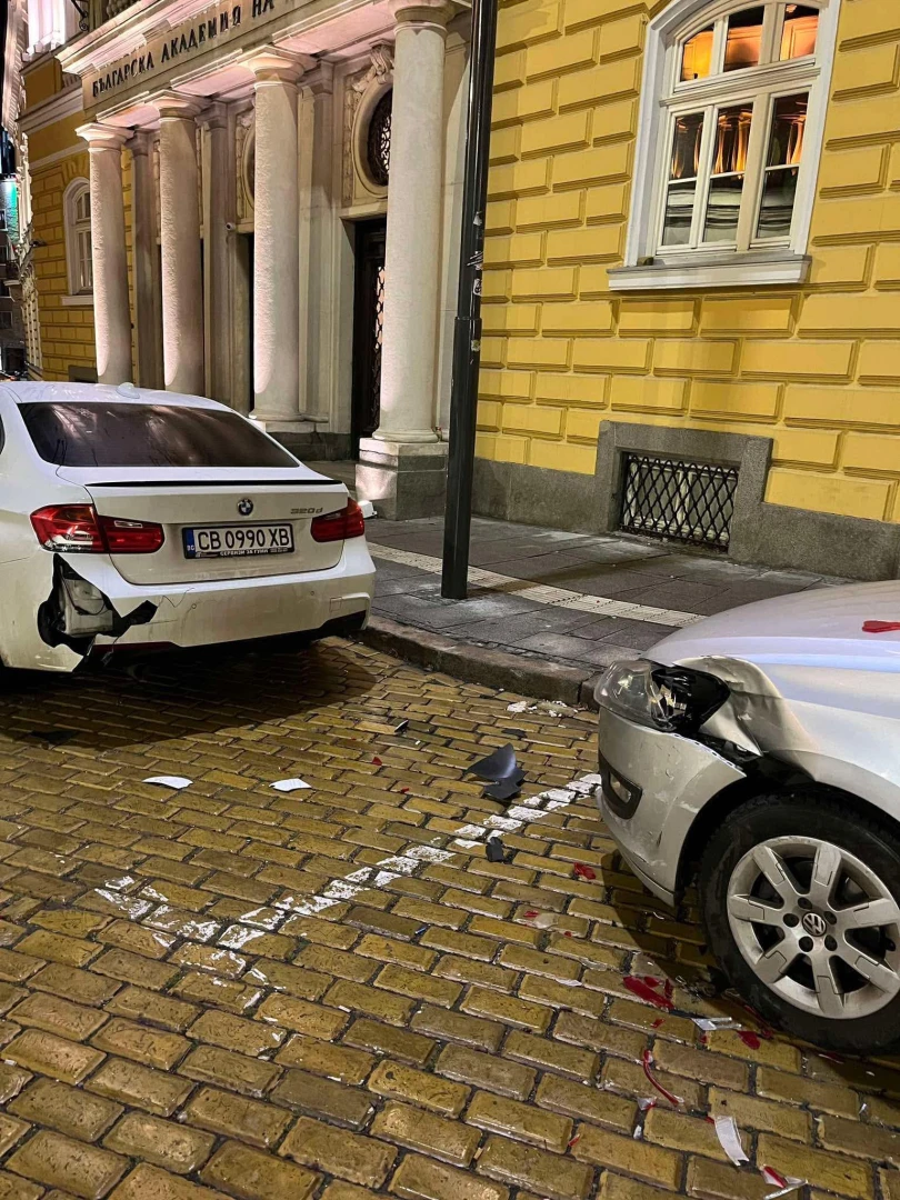 Засукана мадама направи голяма поразия в центъра на София, а за капак се изфука СНИМКИ