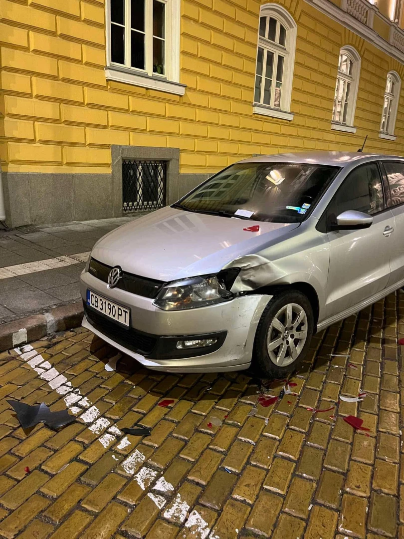 Засукана мадама направи голяма поразия в центъра на София, а за капак се изфука СНИМКИ