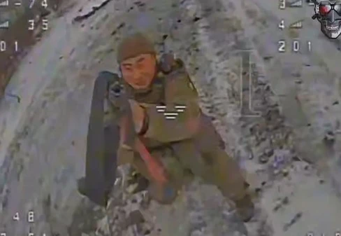Подполковник разказа за месомелачката в Курск и севернокорейците, превърнати в детектори за мини ВИДЕО