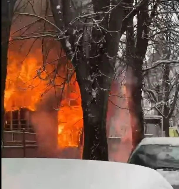 Втори пожар в побеляла София! Какво се случва СНИМКИ
