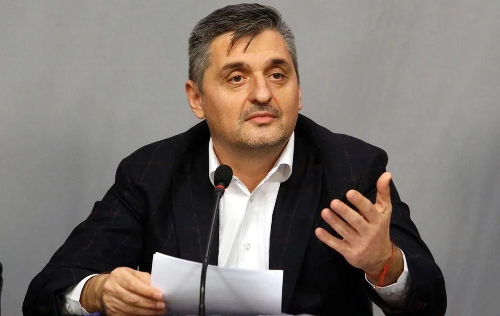 Кирил Добрев проговори цани ли се за министерски пост 
