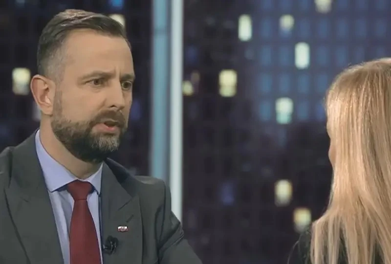 Полският министър на отбраната: Уморени сме от украинците