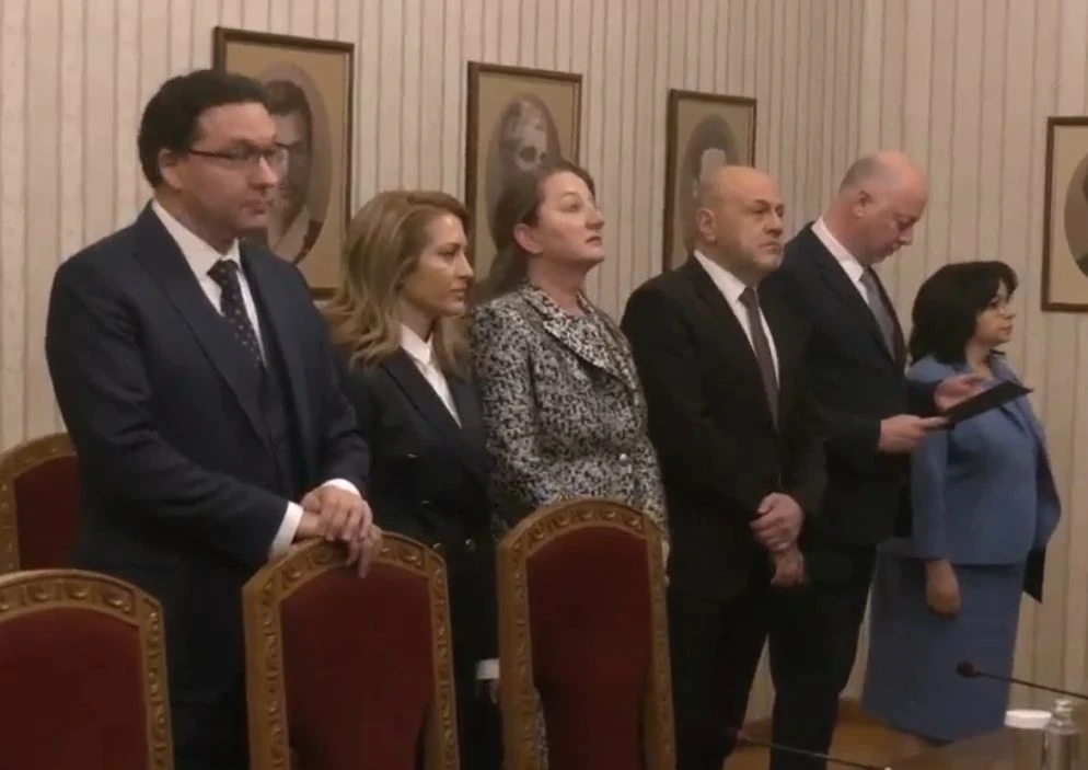 Кабинетът "Желязков" е факт, ето кои са министрите СПИСЪК/ВИДЕО