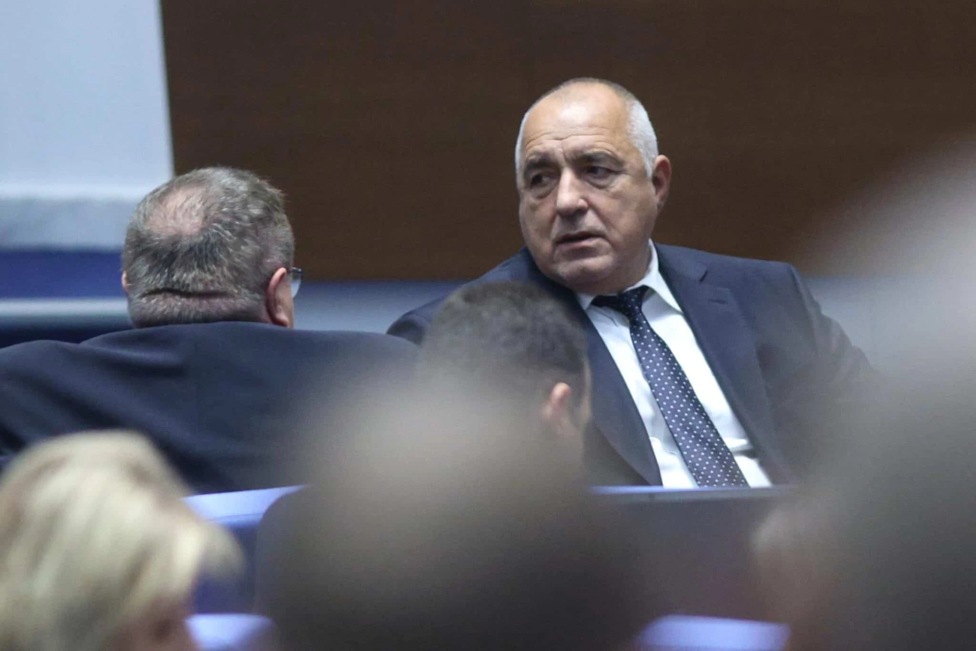 Алгафари огласи пред БЛИЦ причината за мълчанието на Слави, голямата грешка на Радев и условието за дълъг кабинет! 