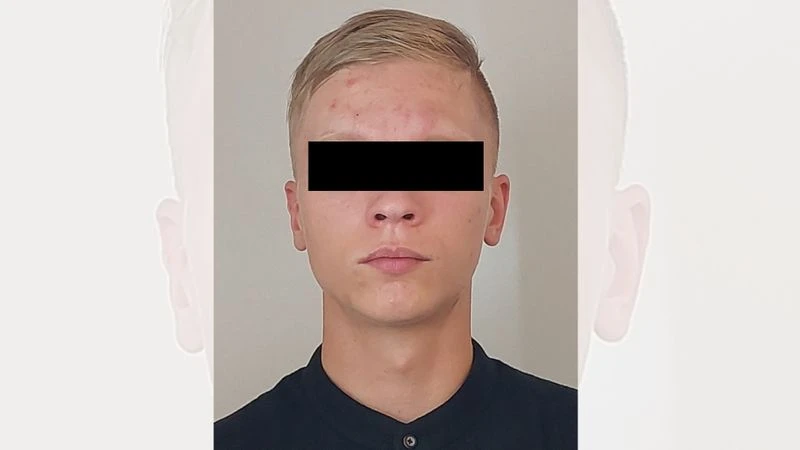 Кървава баня в училище! Отличник подивя и уби двама с нож СНИМКИ