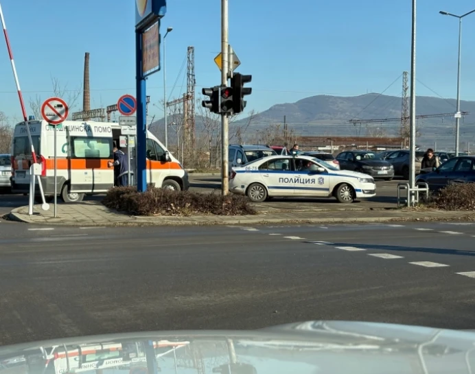 Млад селянин се напи като прът и вдигна полиция и медици на крак