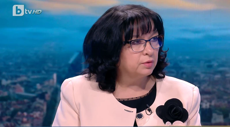 Петкова изобличи финансовите бомби, заложени от Асен Василев