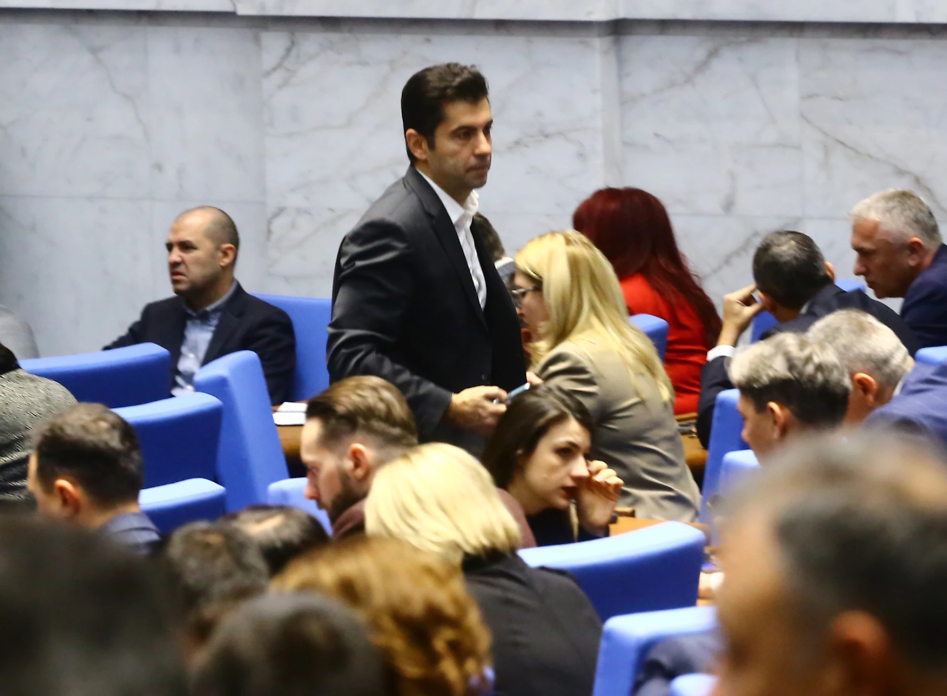 Кирил Петков иска изслушване на Желязков и куп министри по два казуса 