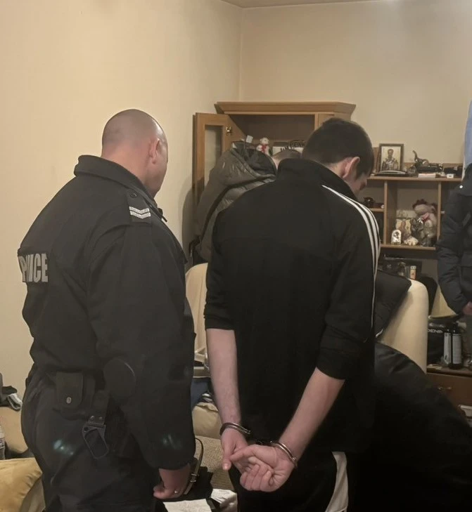 Спецакция с много арестувани скова България, зрелищни СНИМКИ и ВИДЕО