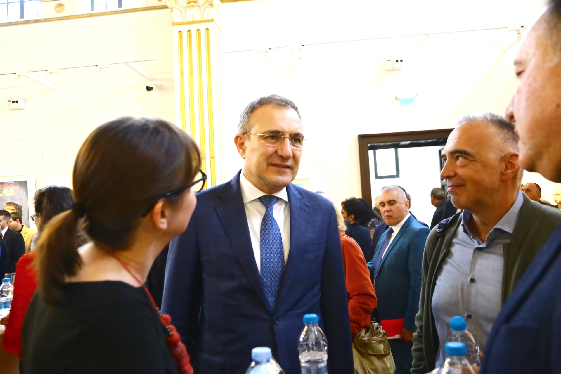 Обединителят в ляво се заяви, всички стрели на едно място при Борислав Гуцанов БЛИЦ Live