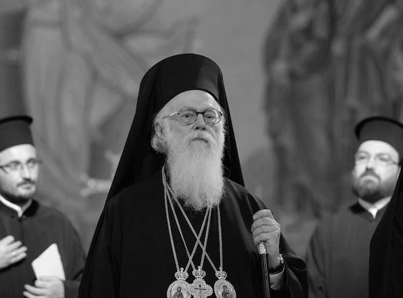 Православието потъна в скръб! Почина архиепископ Анастасий