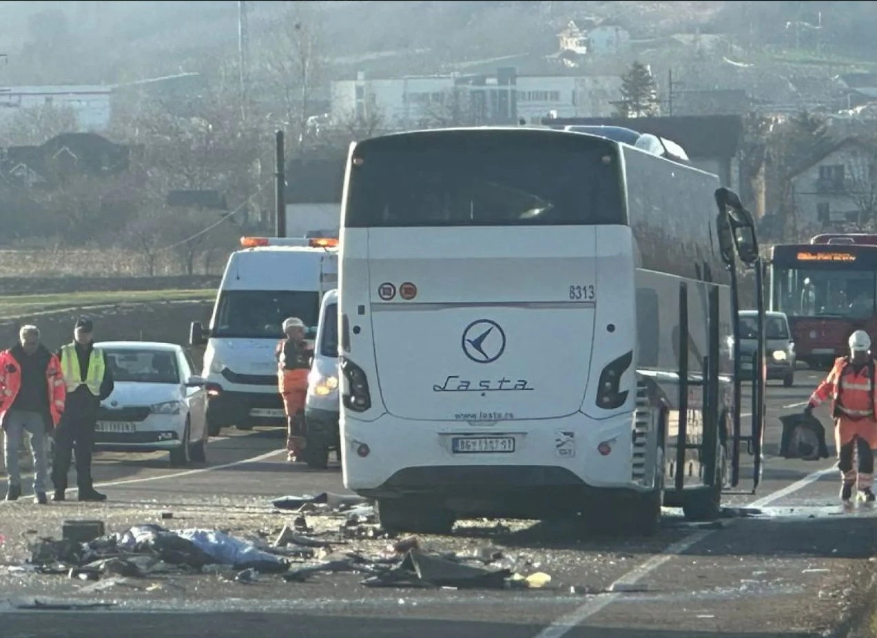 Извънредно: Кървава баня в Сърбия, има загинали и десетки ранени СНИМКИ