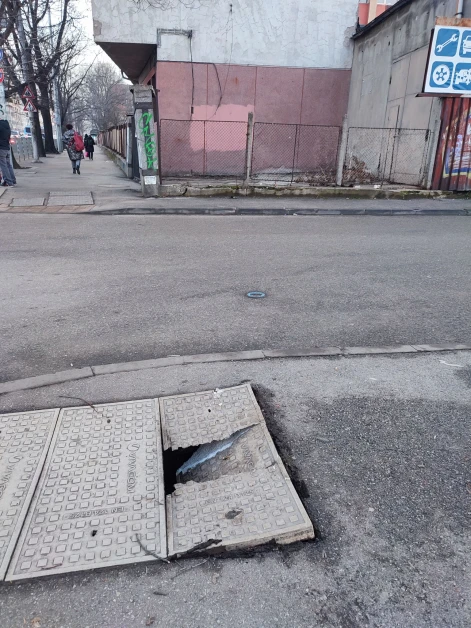 Къде се намира порталът към забравените тайни на София? СНИМКИ