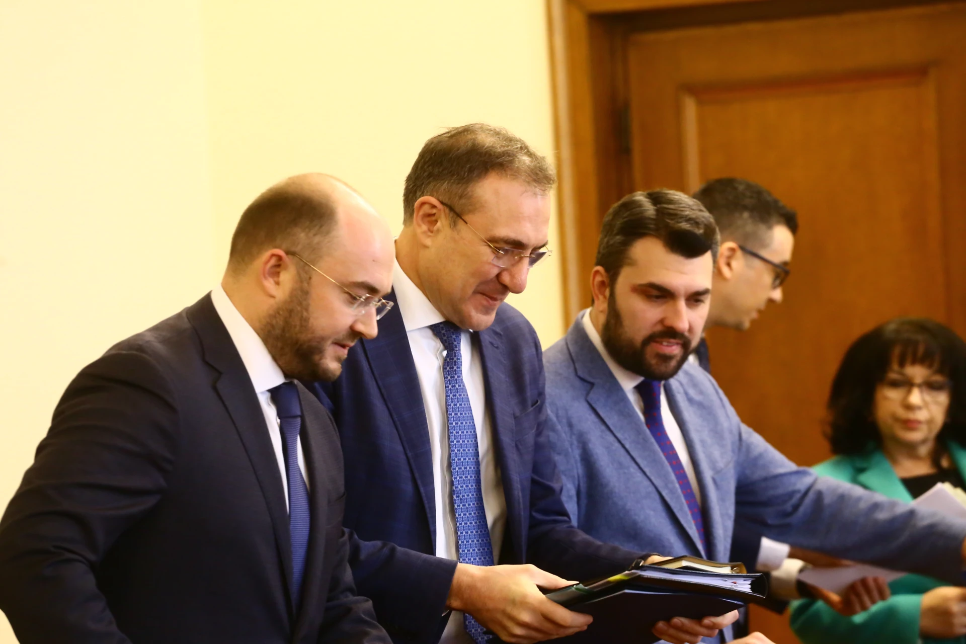 Желязков се готви за най-лошото, оправи спешни заповеди ВИДЕО