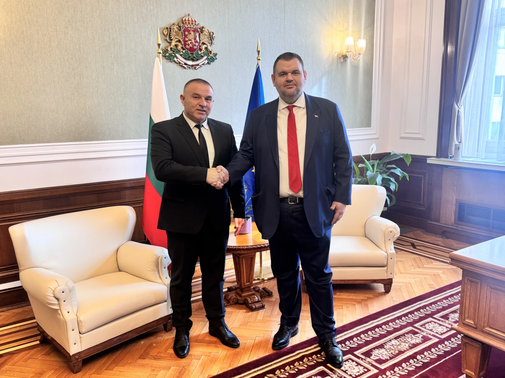 Пеевски пое ангажимент за разрешаване на проблемите в Българската федерация по вдигане на тежести