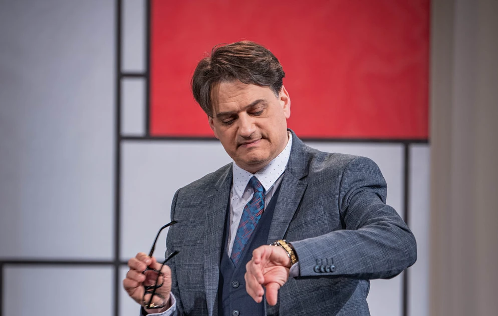 Българското домакинство на ЮНЕСКО пред провал, кабинетът в инфарктни преговори за спасяването му