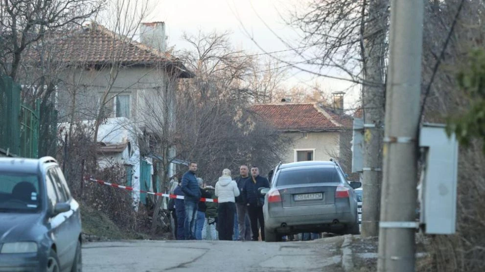 Малко след като убила двете си деца в къщата на ужасите, 32-г. майка опитала... ВИДЕО 