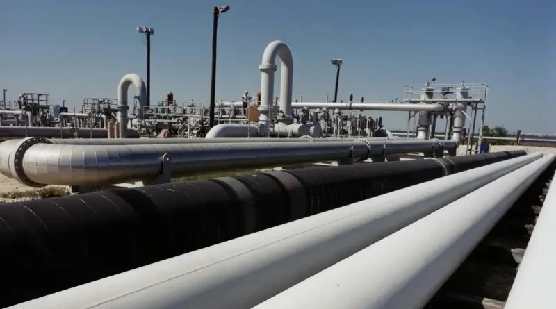 Европейските компании искат да заменят американския LNG с руски газ
