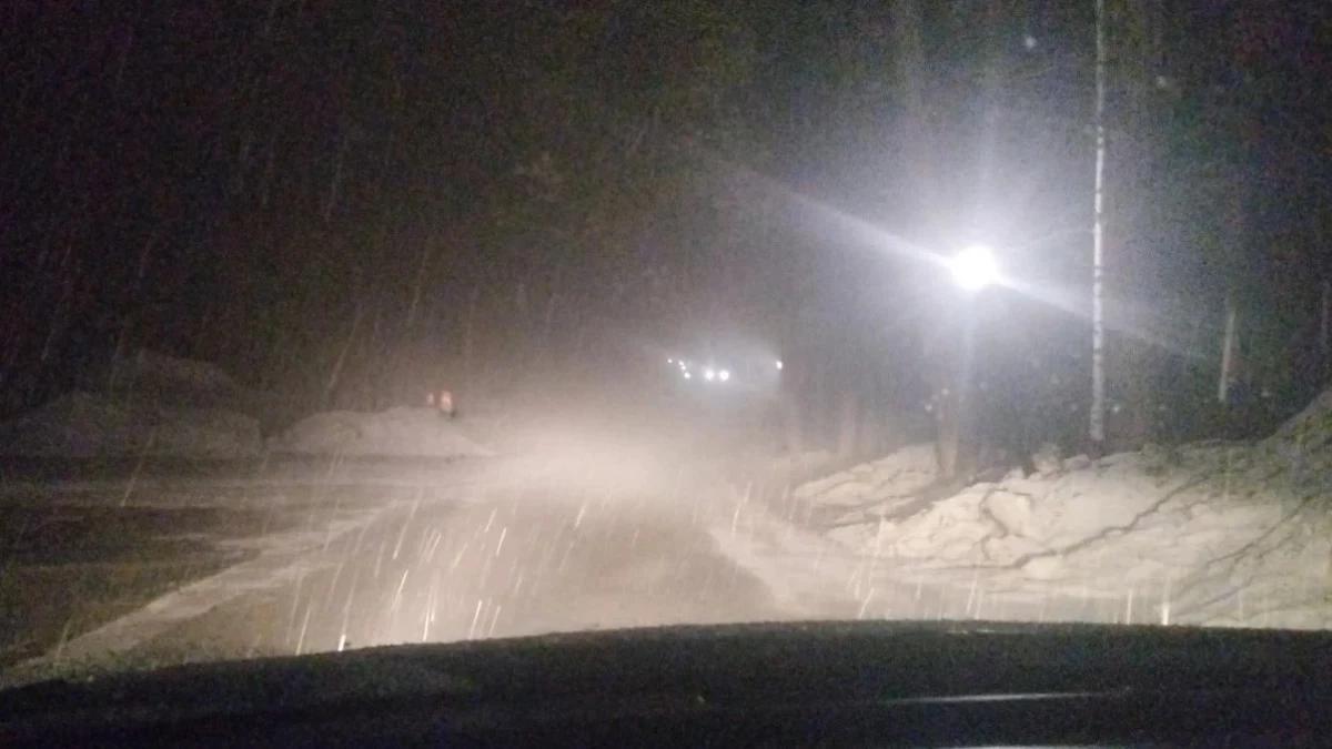 Зимата се завърна, ето къде трупа на парцали 