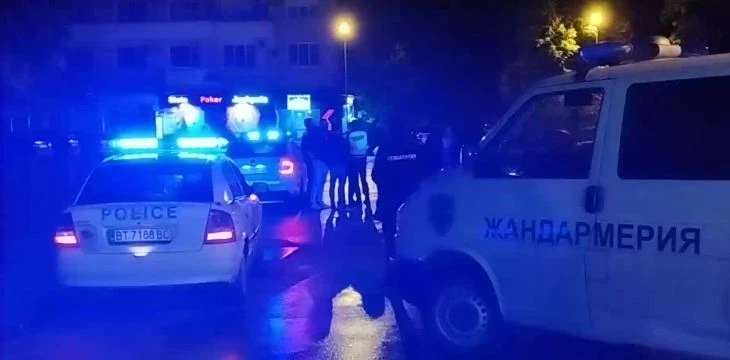 Внимание: Кърваво ВИДЕО 18+ от София, шофьорите изтръпнаха 