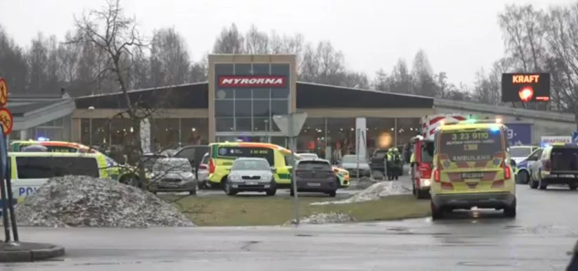 Кървава баня с трупове в училище в Швеция СНИМКИ