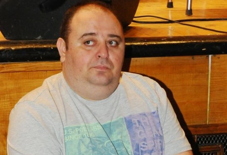 Осиновената дъщеря на Любо Нейков е топакушерка в "Майчин дом"