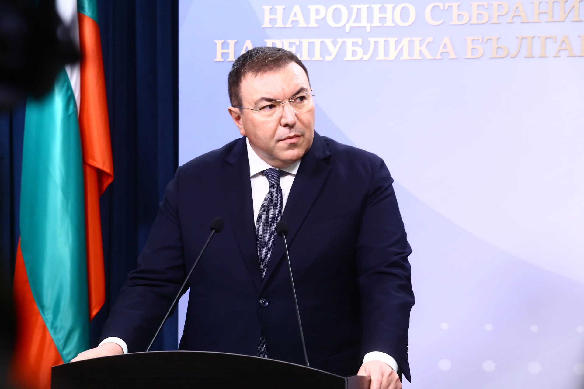 Проф. Ангелов: Очаквам българите да изтрезнеят и да подкрепят ГЕРБ