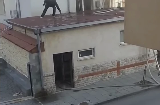 Извънредна ситуация в Благоевград, хвърчат пожарни и линейки ВИДЕО