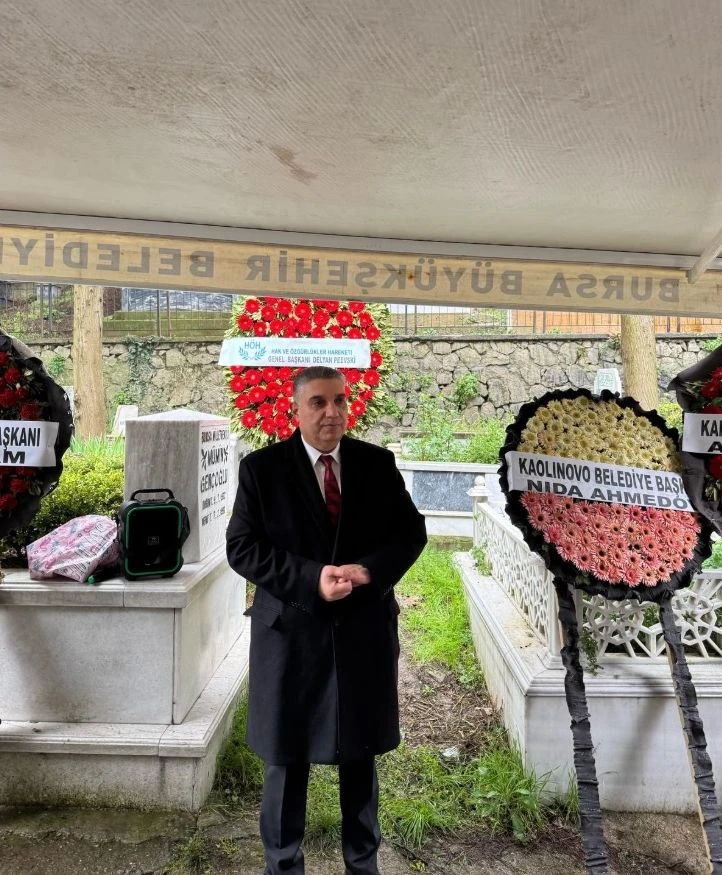 ДПС отдаде почит към паметта и делото на Мюмюн Генчоглу