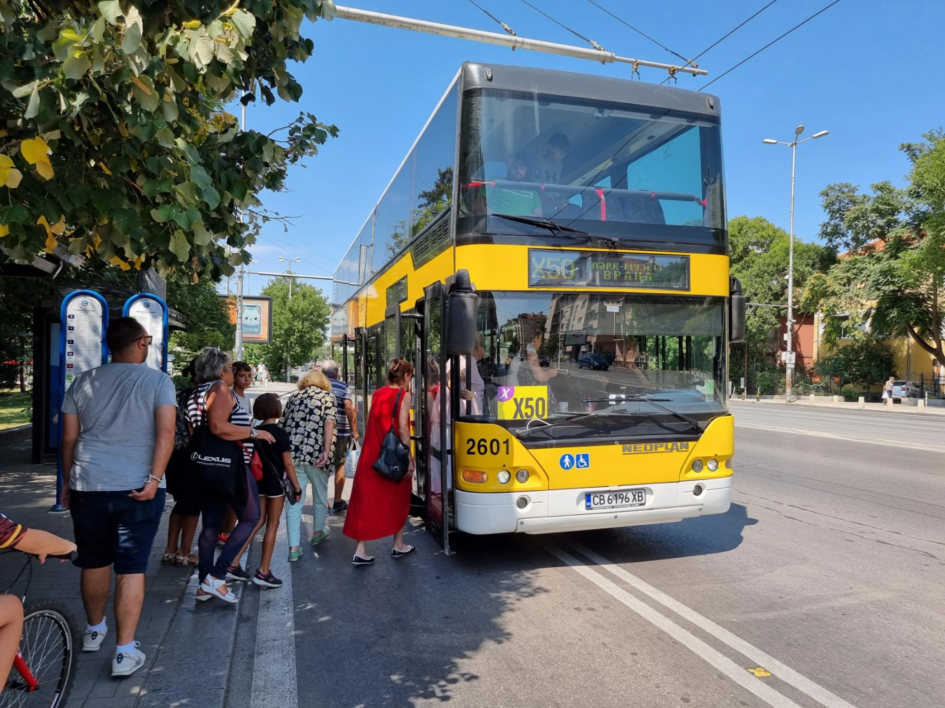 Спаси София посяга на двуетажните автобуси в столицата