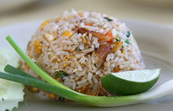 Пърженият ориз става 10 пъти по-вкусен по тази рецепта