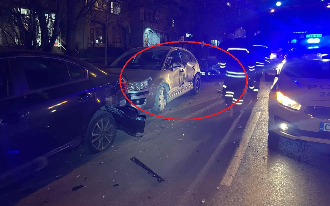 Първо в БЛИЦ! Адски инцидент на това място в София, веднага дойде полиция СНИМКИ