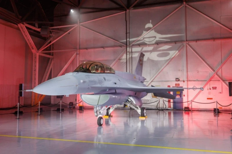 Ген. Попов: F-16 идват, но...