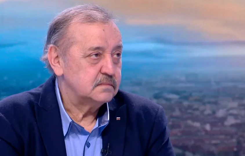 Проф. Кантарджиев: Тази опасност не е отминала, ако имате симптоми, спешно направете това!